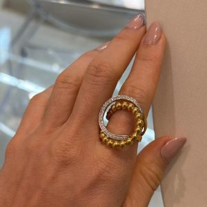 Anel Círculos Entrelaçados com Zircônias